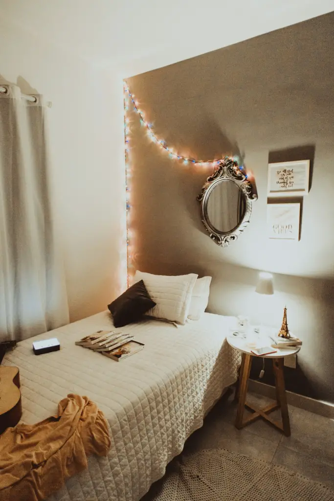 cozy bedroom ideas unsplash